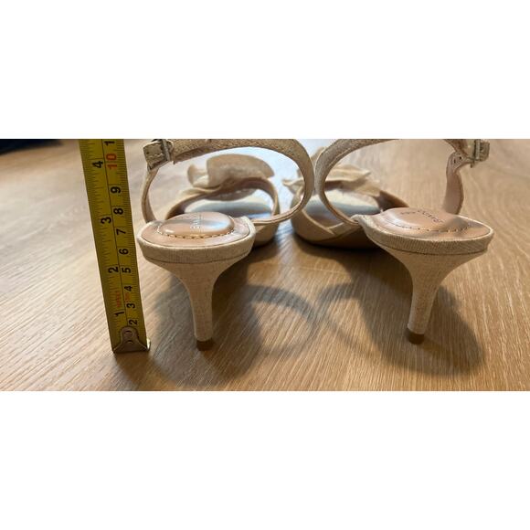 Bandolino Miller Women's Pump Beige Flower Open Toe Sling Back Size 9 M - Picture 7 of 7